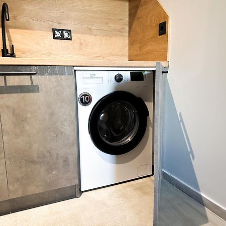6 Studios 6 Bathrooms 2 Levels Kitchens Sofia Esterno foto